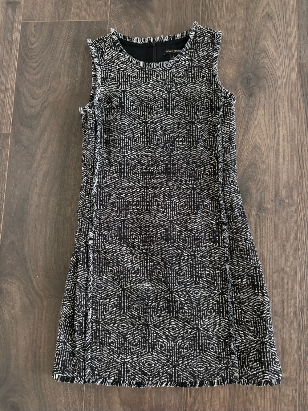 Banana Republic Geometric Tweed Fringe Shift Dress 8